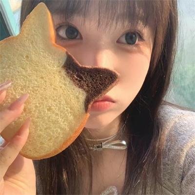 北极百货的秋乃小姐